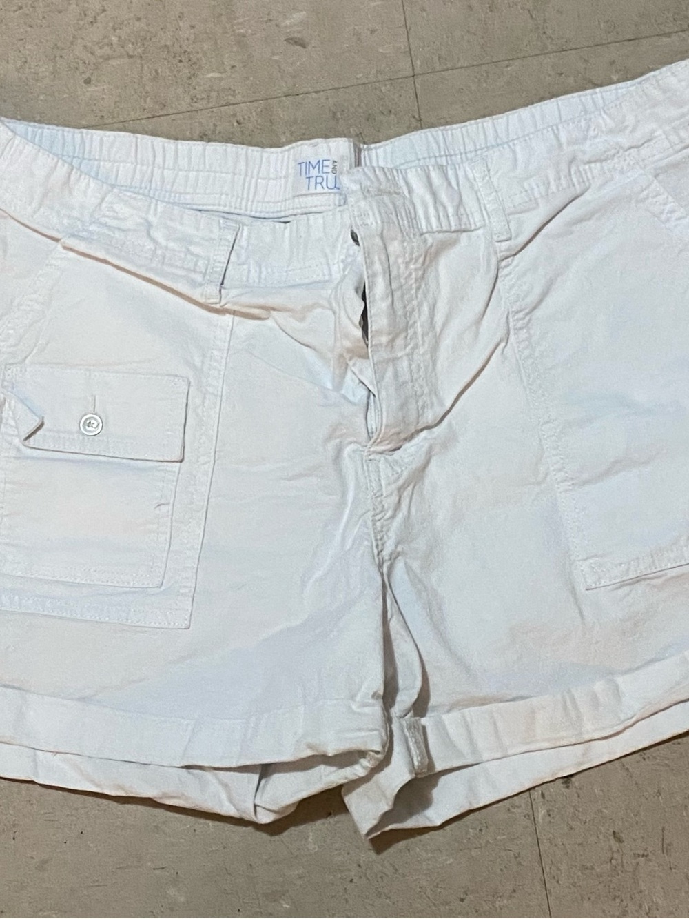 TIME & TRU White Casual Shorts